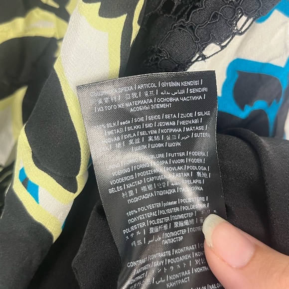 Marciano 100% Silk Floral Print High Low Slip Dress Size XS Feminine - Picture 8 of 11